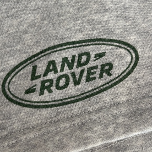 Sold Out
Land Rover Gray Core Fleece Sweat Shorts - Picture 2 of 7
